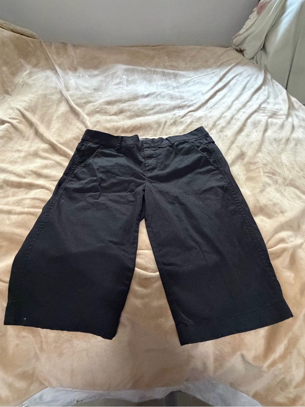 Vince Women's Black Casual Bermuda Shorts Golf 8 Preppy